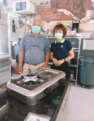 ลูกค้าจาก จ.กาญจนบุรี เตาแก๊ส Ozti รุ่น OSOG4075PA