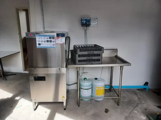 ส่งมอบเครื่องล้างจาน มหาวิทยาลัยศรีปทุม