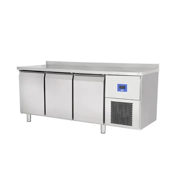 CHILLER REFRIGERATOR COUNTER WITH 3 DOORS 380 LT