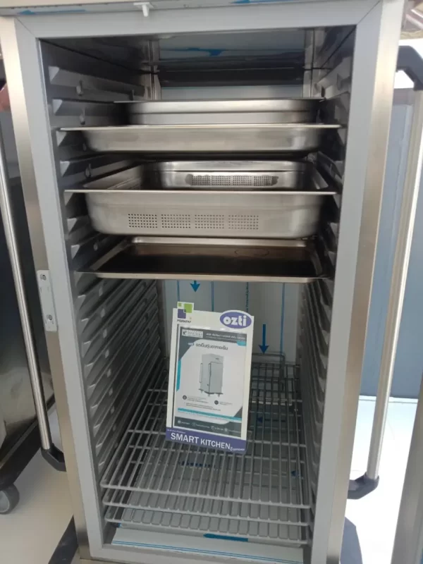 รถเข็นอุ่นอาหาร (Food Warming Trolley) คืออุปกรณ์ที่ออกแบบมาเพื่อ